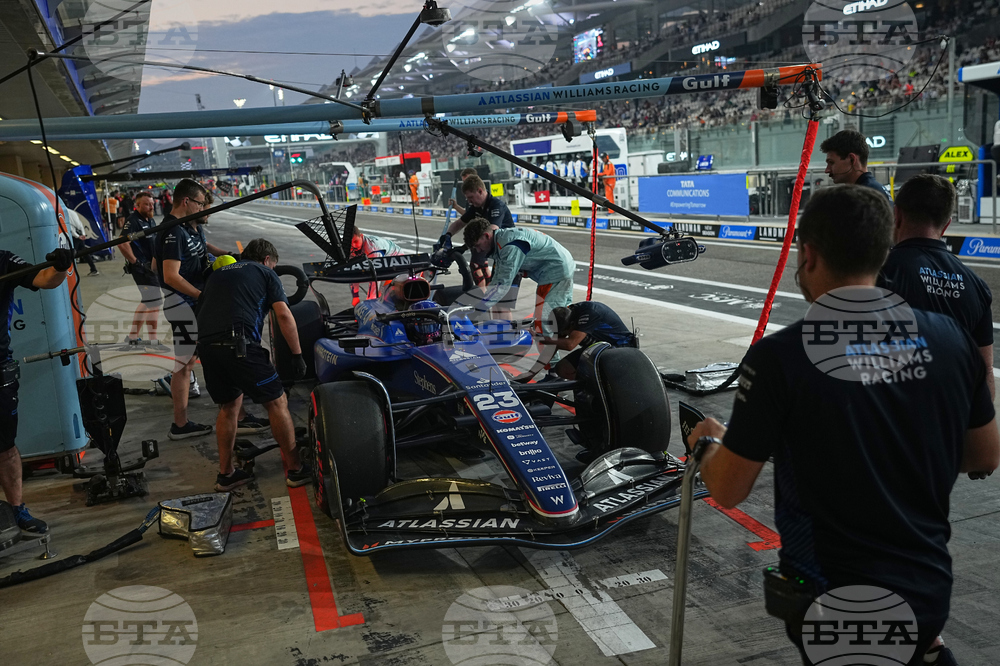 Abu Dhabi F1 GP Auto Racing