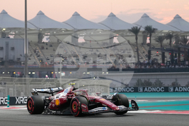 Abu Dhabi F1 GP Auto Racing