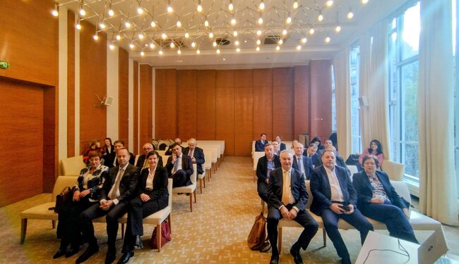 Община Шумен: Кметът на Шумен проф. Христо Христов участва в обучително посещение за устойчиво градско развитие във Франция