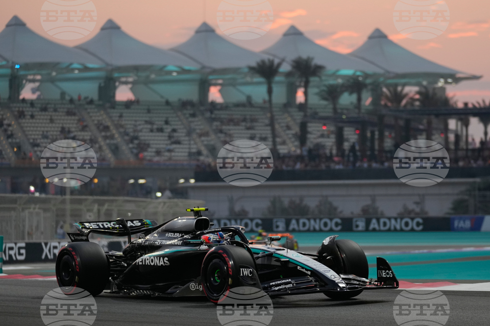 Abu Dhabi F1 GP Auto Racing