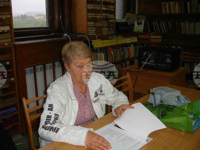 След кратко боледуване почина поетесата Ружа Велчева