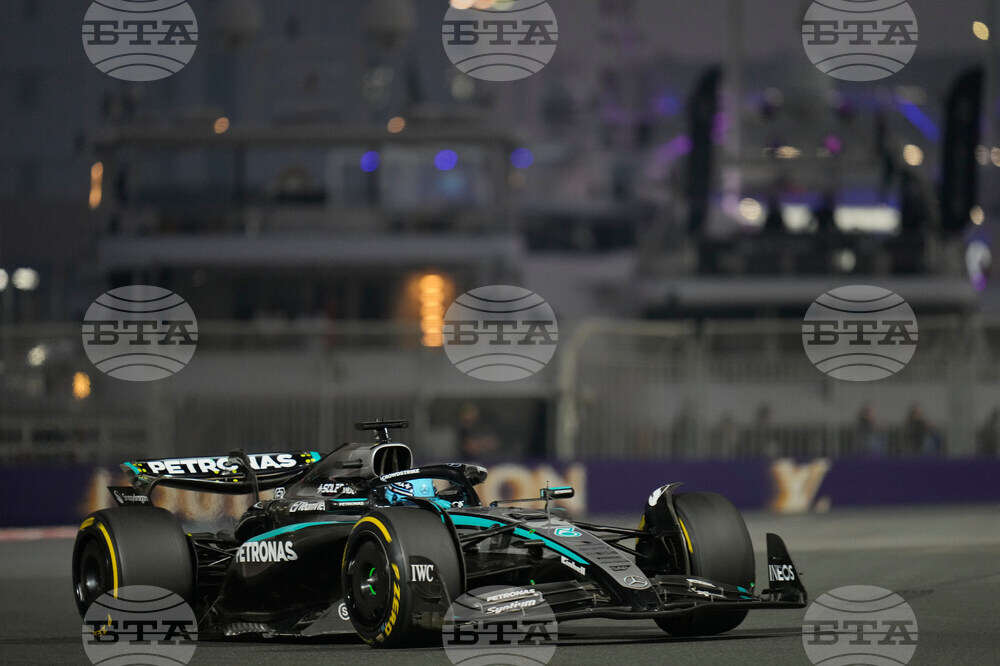 Abu Dhabi F1 GP Auto Racing