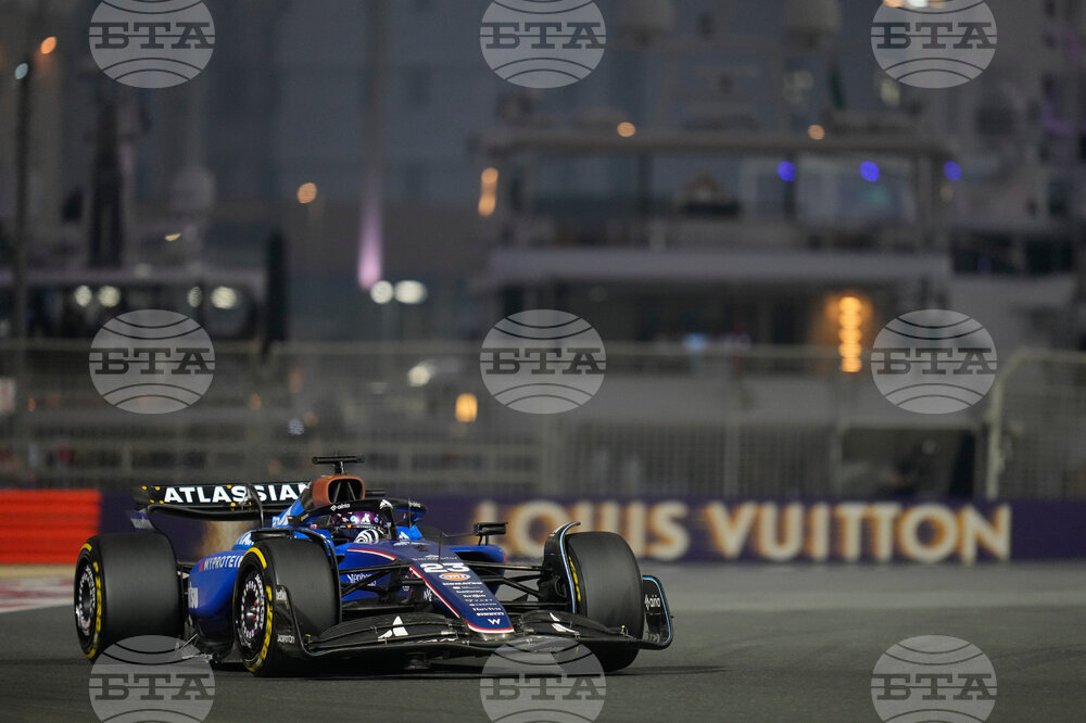 Abu Dhabi F1 GP Auto Racing