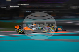 Abu Dhabi F1 GP Auto Racing