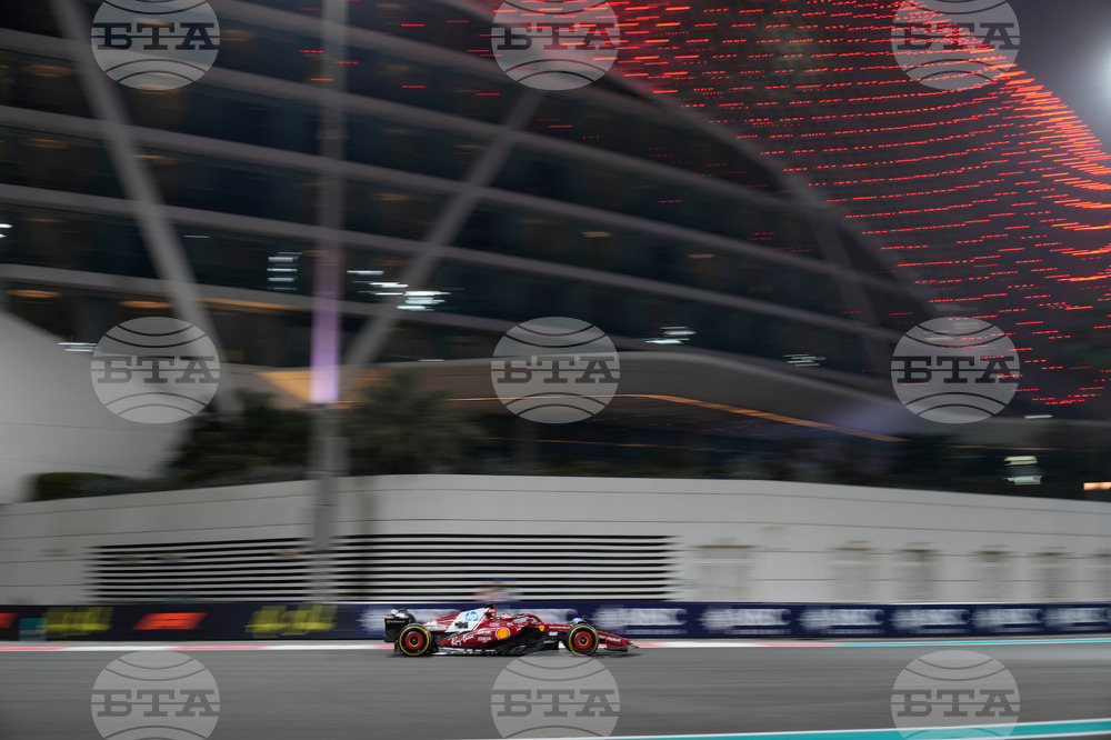 Abu Dhabi F1 GP Auto Racing