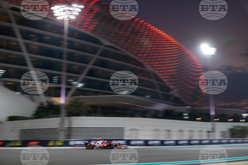 Abu Dhabi F1 GP Auto Racing