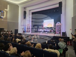 Петрич - 77-години средно училище „Никола Вапцаров“