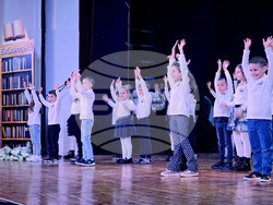 Петрич - 77-години средно училище „Никола Вапцаров“