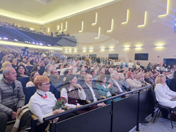 Петрич - 77-години средно училище „Никола Вапцаров“