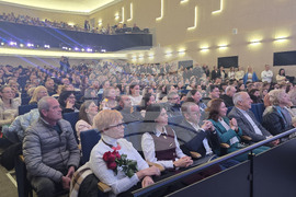 Петрич - 77-години средно училище „Никола Вапцаров“