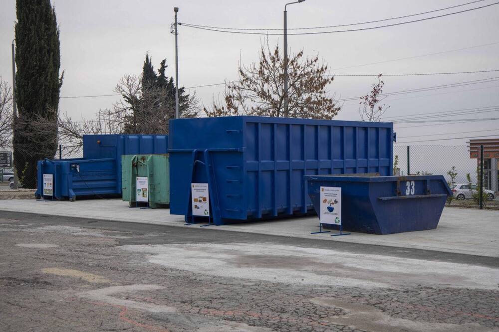 Община Стара Загора: Контейнер за едрогабаритни отпадъци ще бъде поставен в кв. „Зора“ за уикенда