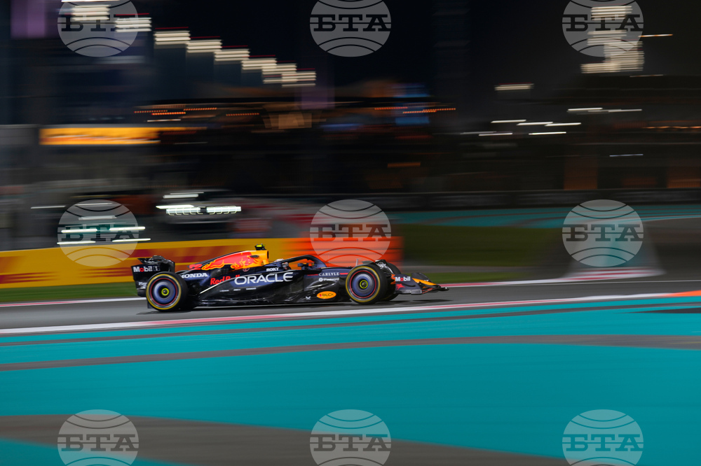 Abu Dhabi F1 GP Auto Racing