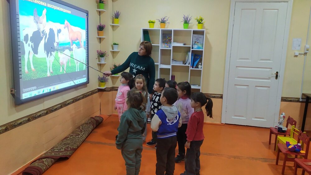 Децата от Българското неделно училище „Просвета“ в село Делжилер в Украйна учиха за домашните любимци