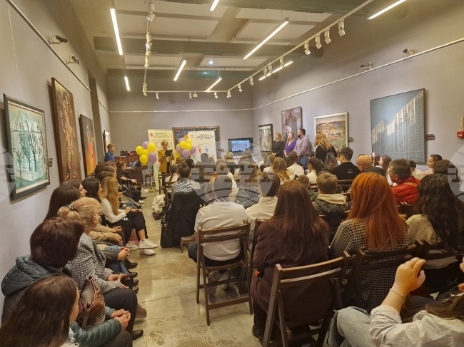 Над 50 добротворци от област Разград получиха плакети за направените от тях добри дела през годината