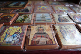 Благоевград - храм „Свети Николай“ - празник - подготовка