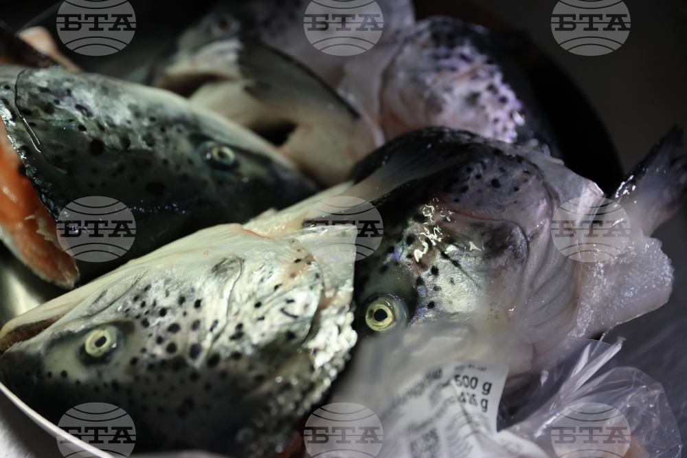 Благоевград - храм „Свети Николай“ - празник - подготовка