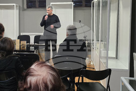 Свищов - Колю Фичето - книги - представяне