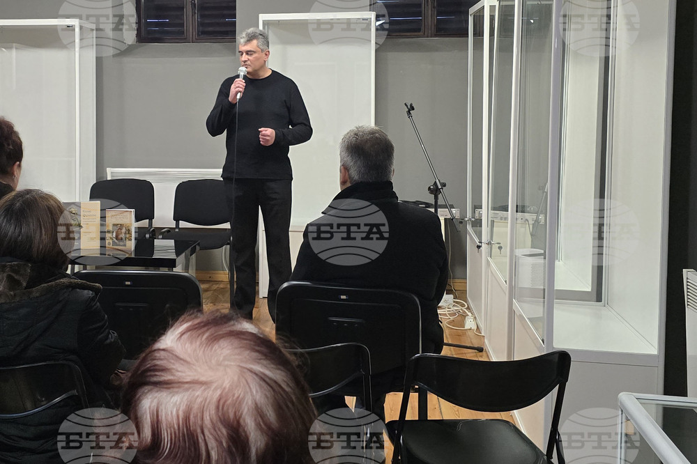 Свищов - Колю Фичето - книги - представяне