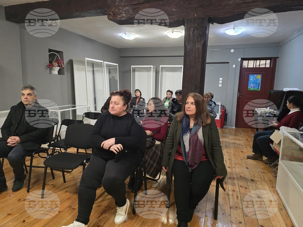 Свищов - Колю Фичето - книги - представяне