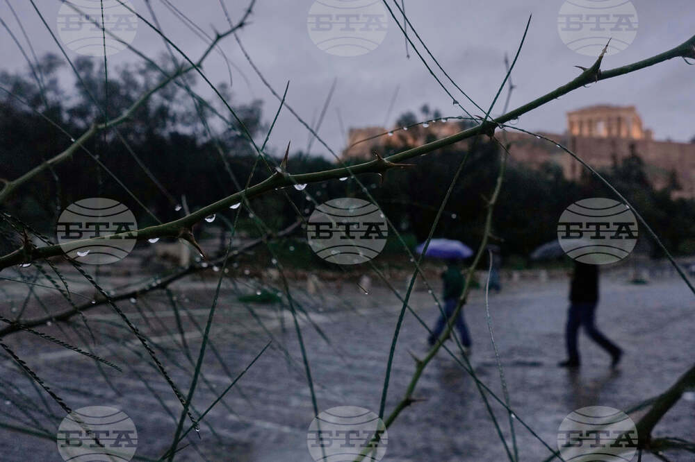 В още три общини в Гърция е обявено извънредно положение заради последиците от бурята „Байрон“