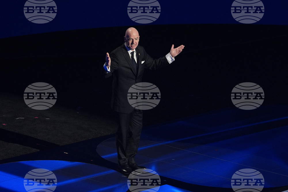 WCup Draw Soccer Trump