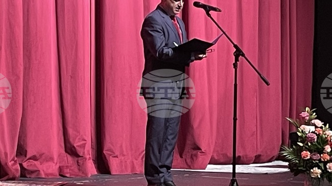 АИКБ остава представителна работодателска организация с авторитет и силно обществено присъствие, заяви председателят ѝ Румен Радев по повод нейната 29-а годишнина