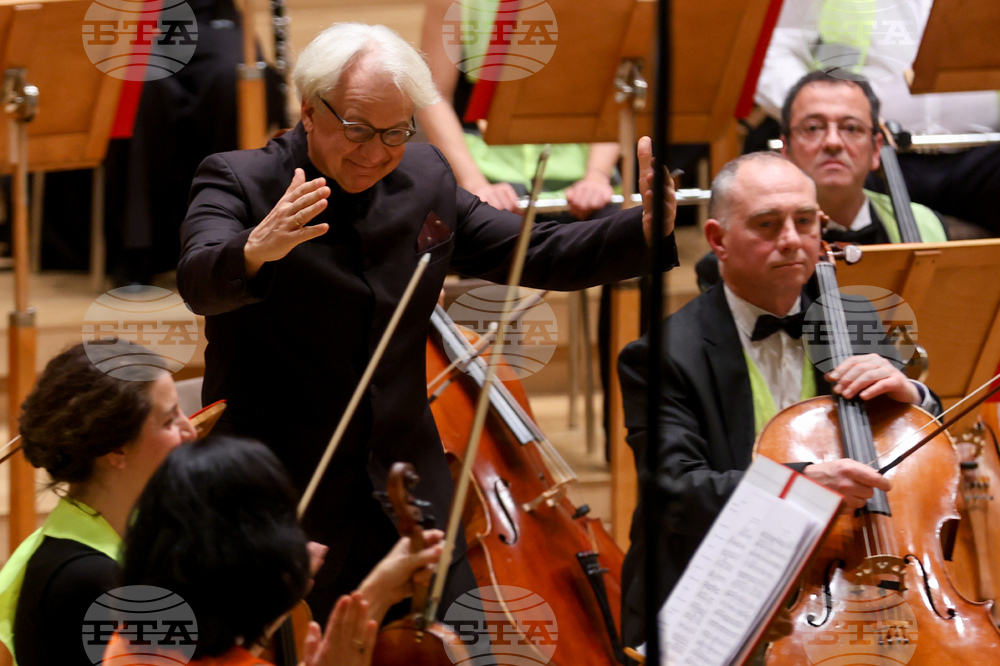 Зала "България" - албум "Моцарт - Стоянова" - представяне