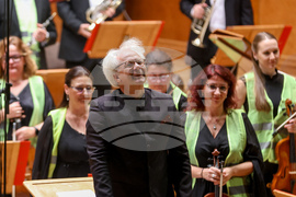 Зала "България" - албум "Моцарт - Стоянова" - представяне