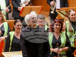 Зала "България" - албум "Моцарт - Стоянова" - представяне