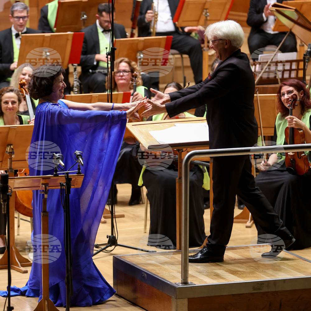 Красимира Стоянова и радиосимфониците с диригент Павел Балев представиха „Геният на Моцарт“ в деня на годишнината от смъртта на композитора