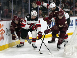 Devils Coyotes Hockey