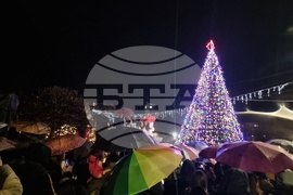 Кърджали - Коледна елха - празнични светлини