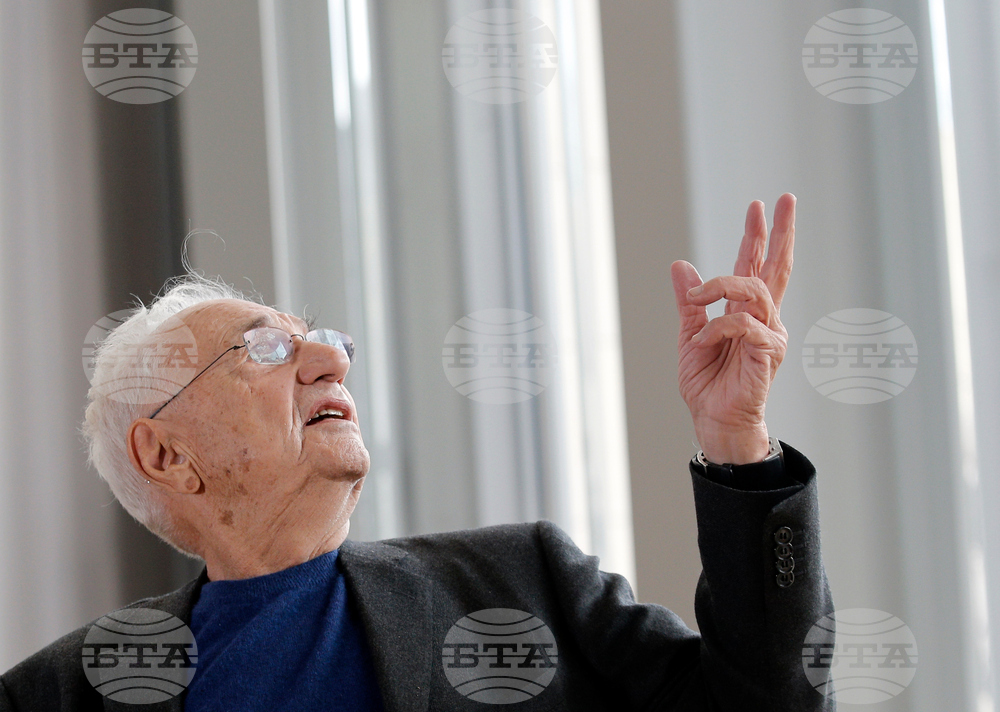 Frank Gehry Photo Gallery