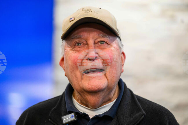 US Grocery Worker Windfall