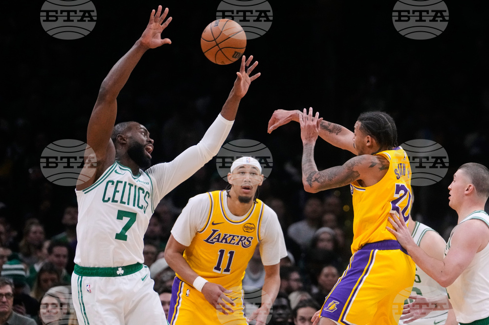 Lakers Celtics Basketball