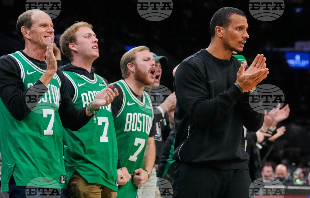 Lakers Celtics Basketball