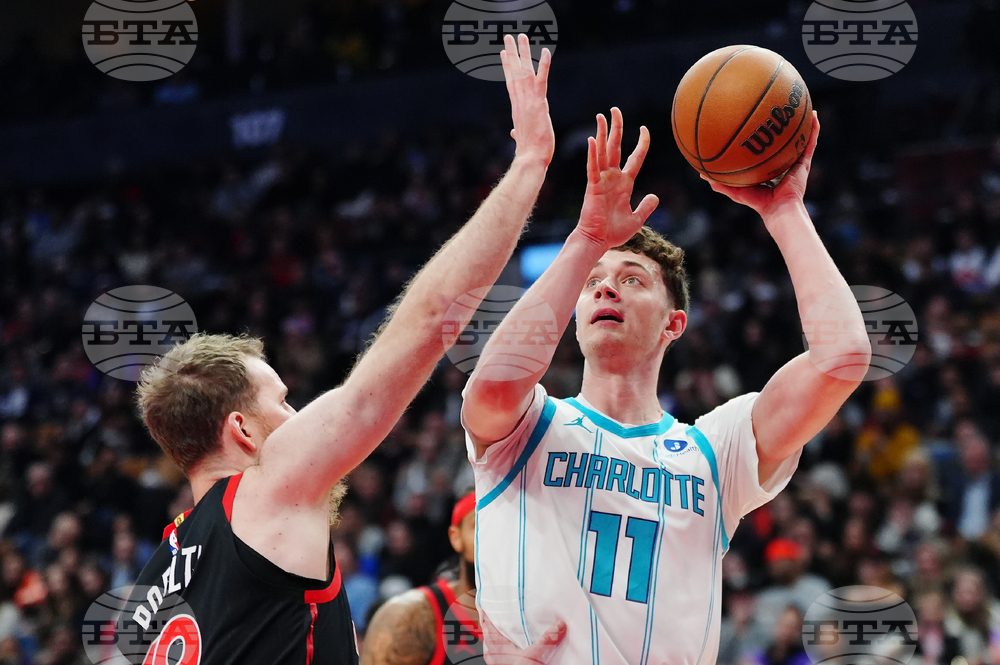 Hornets Raptors Basketball