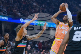 Spurs Cavaliers Basketball