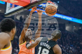 Spurs Cavaliers Basketball