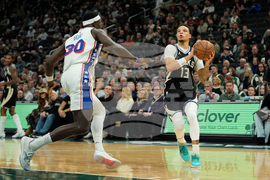 76ers Bucks Basketball