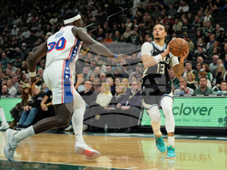 76ers Bucks Basketball