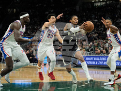 76ers Bucks Basketball