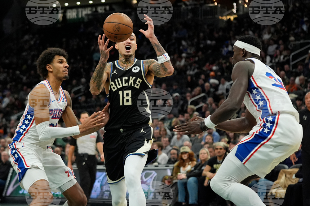 76ers Bucks Basketball