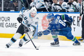 Mammoth Canucks Hockey