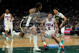 76ers Bucks Basketball