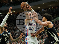 76ers Bucks Basketball