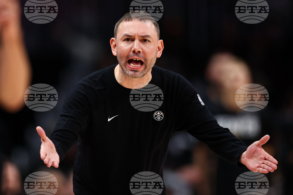 Nuggets Hawks Basketball