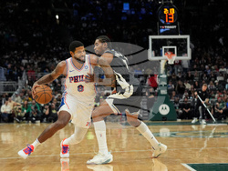 76ers Bucks Basketball