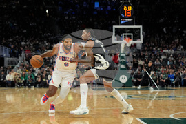 76ers Bucks Basketball