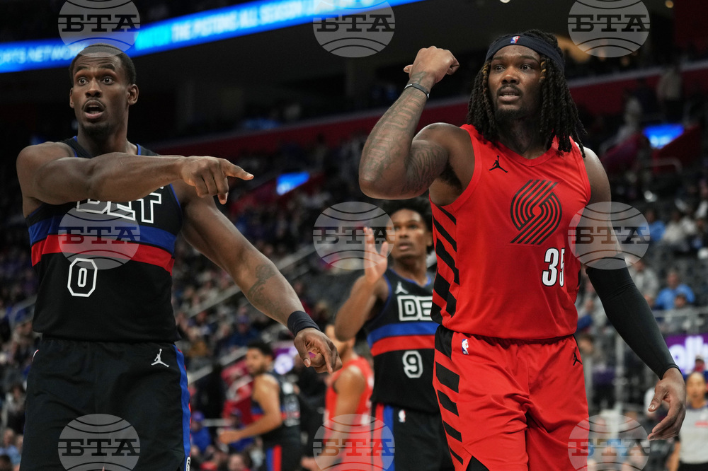 Trailblazers Pistons Basketball